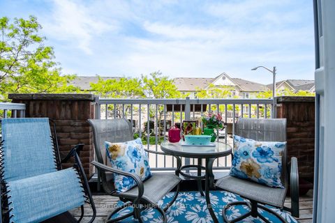 Photo 11 at 261 Monarch Avenue, South West, Ajax