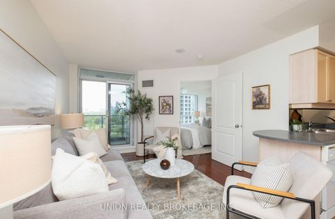 Photo 2 at 814 - 1 Rean Drive, Bayview Village, Toronto