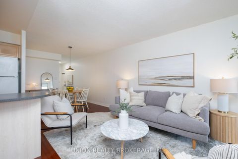 Photo 4 at 814 - 1 Rean Drive, Bayview Village, Toronto