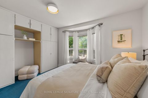 Photo 13 at 261A St Helen's Avenue, Dufferin Grove, Toronto