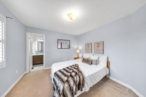 Photo 20 at 40 Ann Louise Crescent, Cedarwood, Markham
