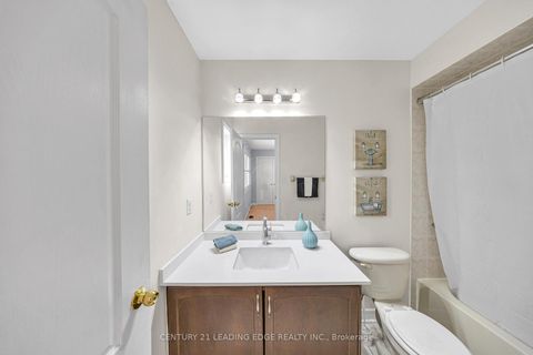 Photo 22 at 40 Ann Louise Crescent, Cedarwood, Markham
