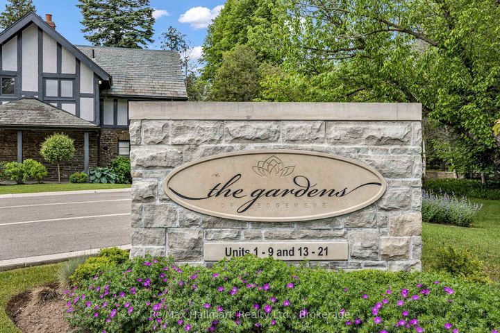 Photo 2 at 14 - 10 MAPLE GROVE Drive, MO Morrison, Oakville