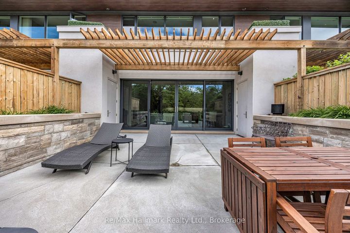 Photo 16 at 14 - 10 MAPLE GROVE Drive, MO Morrison, Oakville