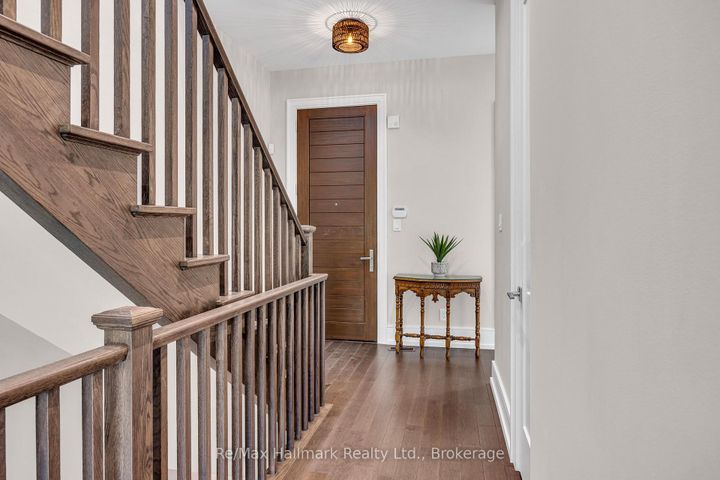 Photo 20 at 14 - 10 MAPLE GROVE Drive, MO Morrison, Oakville