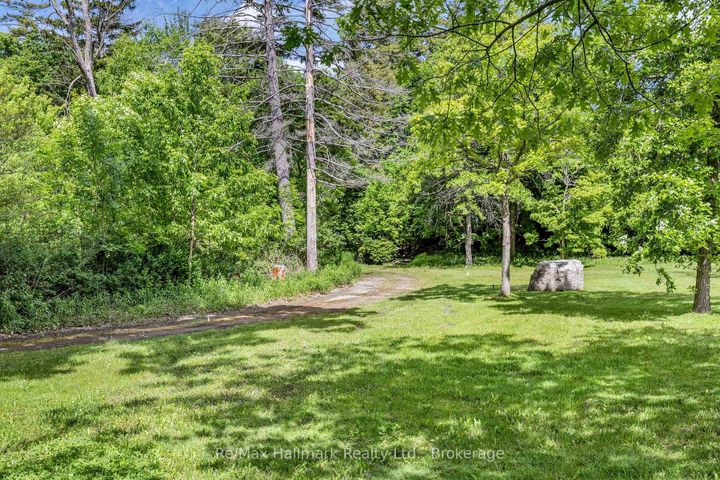 Photo 45 at 14 - 10 MAPLE GROVE Drive, MO Morrison, Oakville