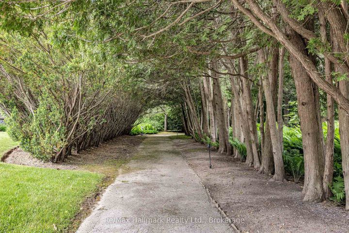 Photo 49 at 14 - 10 MAPLE GROVE Drive, MO Morrison, Oakville