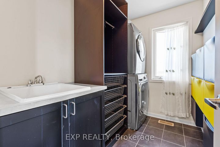 Photo 28 at 28 Ohara Lane, Meadowlands, Hamilton