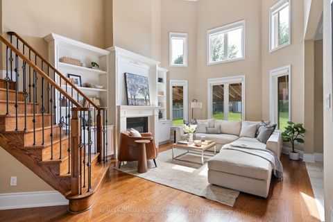 Photo 2 at 42 Germana Place, Rural Vaughan, Vaughan