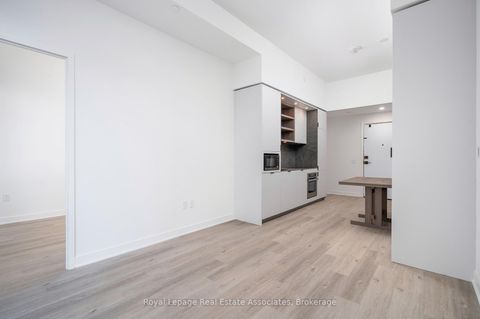 Photo 17 at 3908 - 55 Charles Street E, Yonge Corridor, Toronto