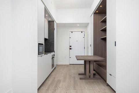 Photo 18 at 3908 - 55 Charles Street E, Yonge Corridor, Toronto