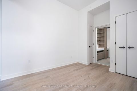 Photo 19 at 3908 - 55 Charles Street E, Yonge Corridor, Toronto
