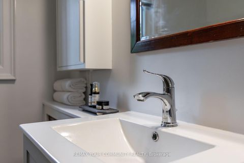 Photo 21 at 236 Ellis Avenue, Swansea, Toronto