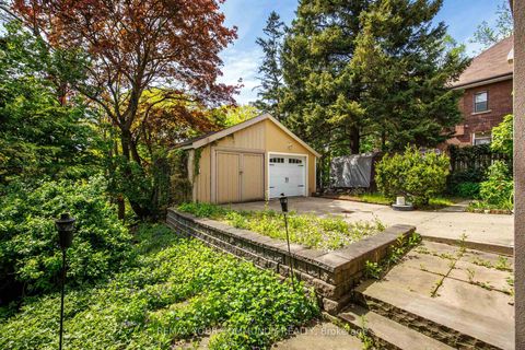Photo 37 at 236 Ellis Avenue, Swansea, Toronto