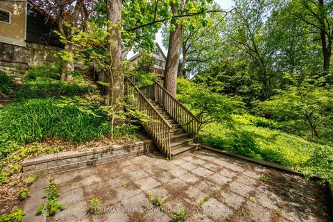 Photo 38 at 236 Ellis Avenue, Swansea, Toronto
