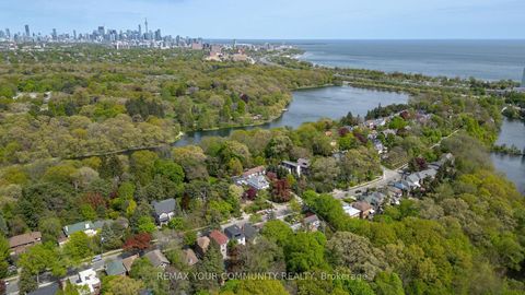 Photo 45 at 236 Ellis Avenue, Swansea, Toronto