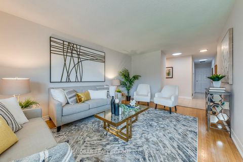 Photo 3 at 70 Lavington Drive, Richview, Toronto