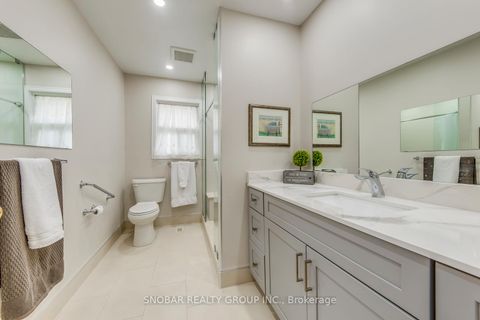 Photo 14 at 70 Lavington Drive, Richview, Toronto