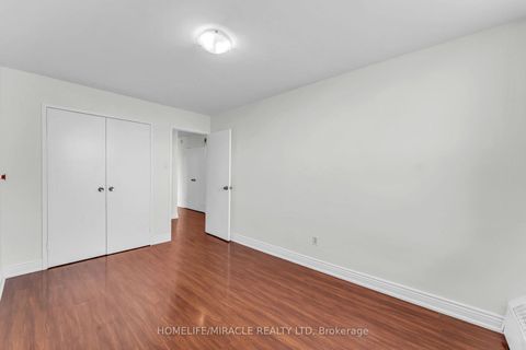 Photo 14 at 1611 - 20 Forest Manor Road, Henry Farm, Toronto