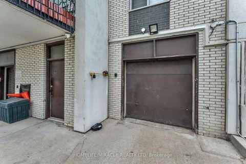 Photo 20 at 1611 - 20 Forest Manor Road, Henry Farm, Toronto
