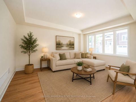 Photo 5 at 4 Hampton Lane, Ardagh, Barrie