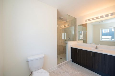 Photo 15 at 4 Hampton Lane, Ardagh, Barrie