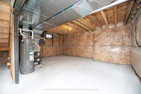Photo 25 at 4 Hampton Lane, Ardagh, Barrie
