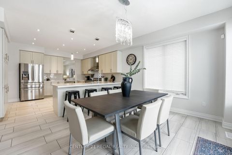 Photo 3 at 28 Tim Jacobs Drive, Keswick South, Georgina