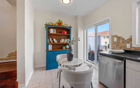 Photo 15 at 370 South Park Road, Commerce Valley, Markham
