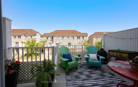 Photo 16 at 370 South Park Road, Commerce Valley, Markham