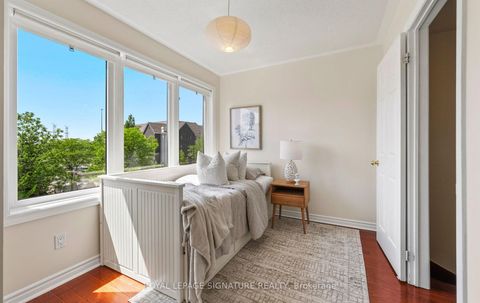 Photo 26 at 370 South Park Road, Commerce Valley, Markham