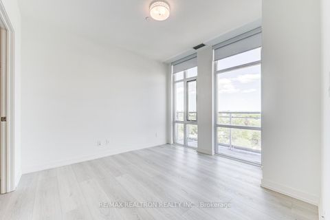 Photo 13 at 1106 - 223 St Clair Avenue W, Casa Loma, Toronto