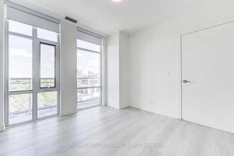 Photo 14 at 1106 - 223 St Clair Avenue W, Casa Loma, Toronto