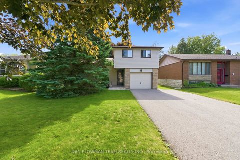 Photo 1 at 410 Dianne Drive, Donevan, Oshawa