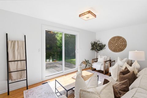 Photo 17 at 410 Dianne Drive, Donevan, Oshawa