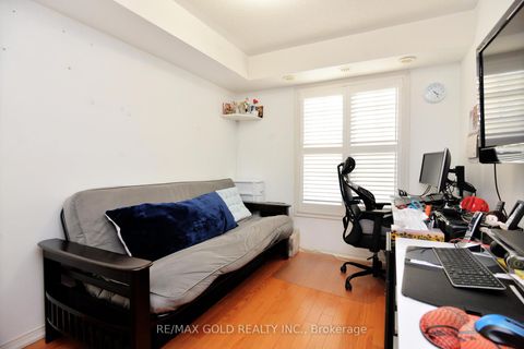 Photo 20 at 26 - 671A Warden Avenue, Birchmount, Toronto