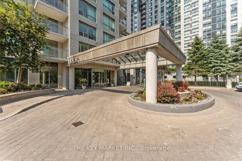 Photo 6 at 2007 - 21 Hillcrest Avenue, Willowdale East, Toronto