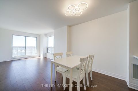 Photo 26 at 2007 - 21 Hillcrest Avenue, Willowdale East, Toronto