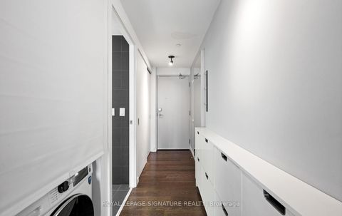 Photo 6 at 608 - 32 Trolley Crescent, Moss Park, Toronto