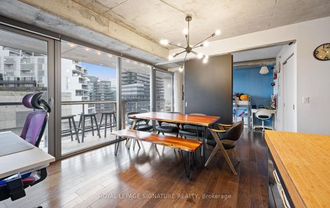 Photo 11 at 608 - 32 Trolley Crescent, Moss Park, Toronto