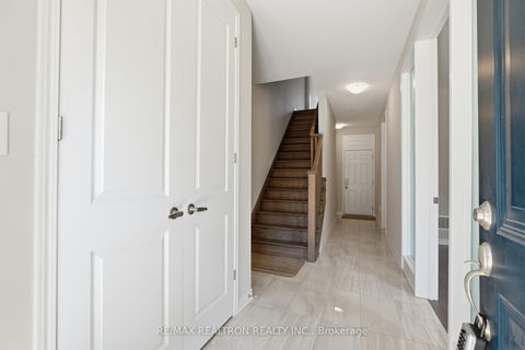 Photo 4 at 77 Casely Avenue, Rural Richmond Hill, Richmond Hill