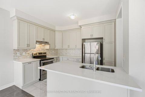 Photo 14 at 77 Casely Avenue, Rural Richmond Hill, Richmond Hill