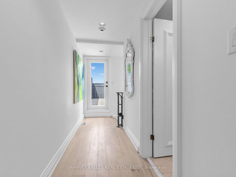 Photo 19 at 32 Bernard Avenue, Annex, Toronto