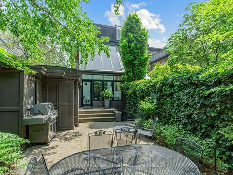 Photo 24 at 32 Bernard Avenue, Annex, Toronto