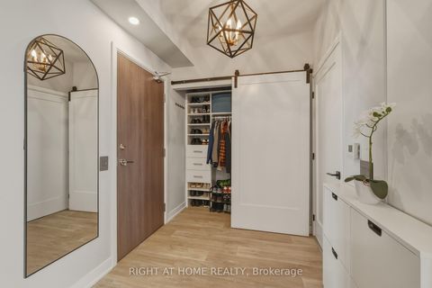 Photo 4 at 1701 - 576 Front Street W, Waterfront Communities C1, Toronto