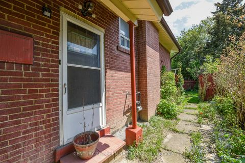 Photo 14 at 19 Eriksdale Road, Markland Wood, Toronto
