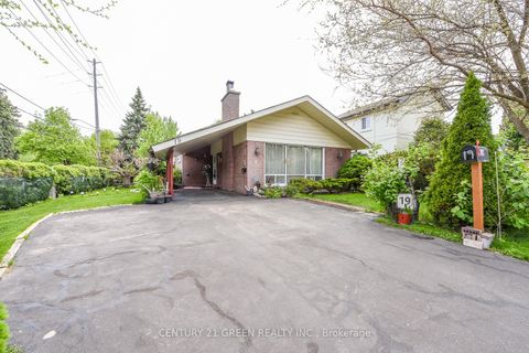 Photo 36 at 19 Eriksdale Road, Markland Wood, Toronto