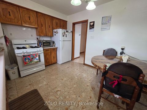 Photo 8 at 64 Prescott Avenue, Pellam Park, Toronto