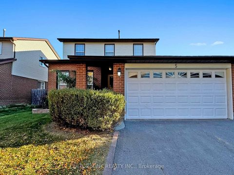 Photo 0 at 5 Haven Hill Square, Agincourt North, Toronto