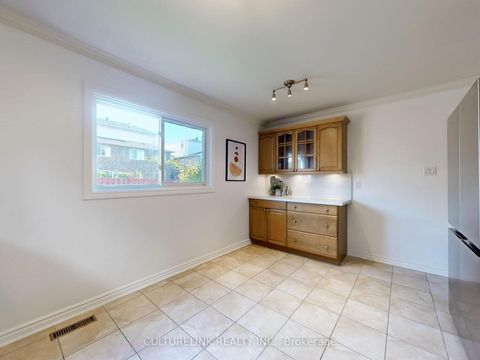 Photo 14 at 5 Haven Hill Square, Agincourt North, Toronto